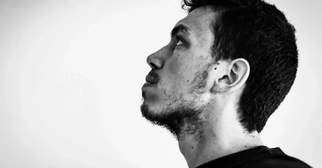 How To Draw A Face (Even If You Think You Can’t) - With the Best Face Drawing References to Guide You 2 Face Drawing man looking up