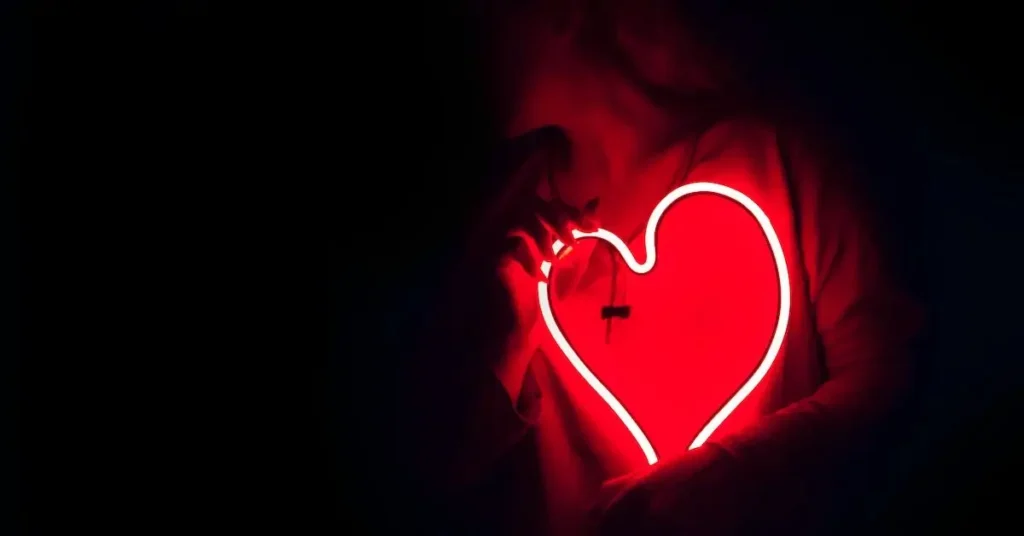 neon heart as valentines day drawing ideas